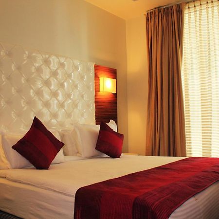Hotel Ivory 32 New Delhi Extérieur photo