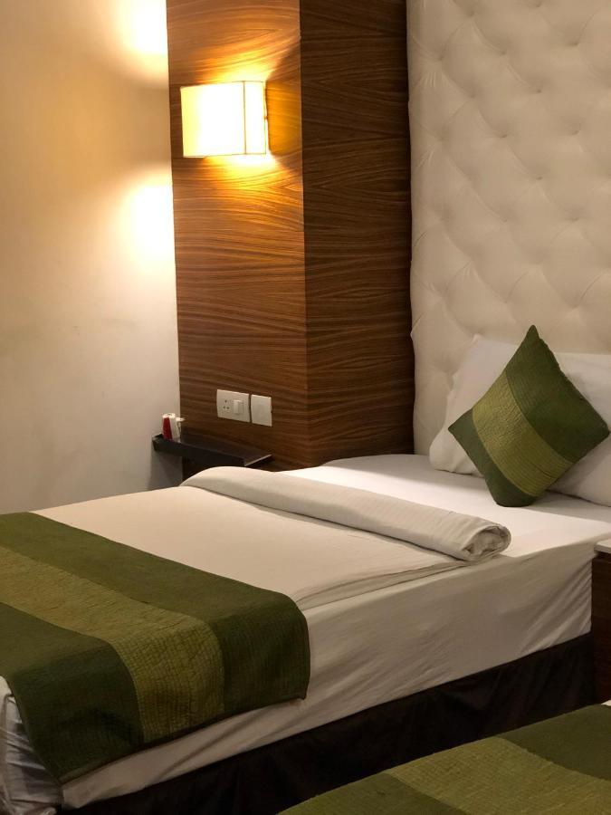 Hotel Ivory 32 New Delhi Extérieur photo