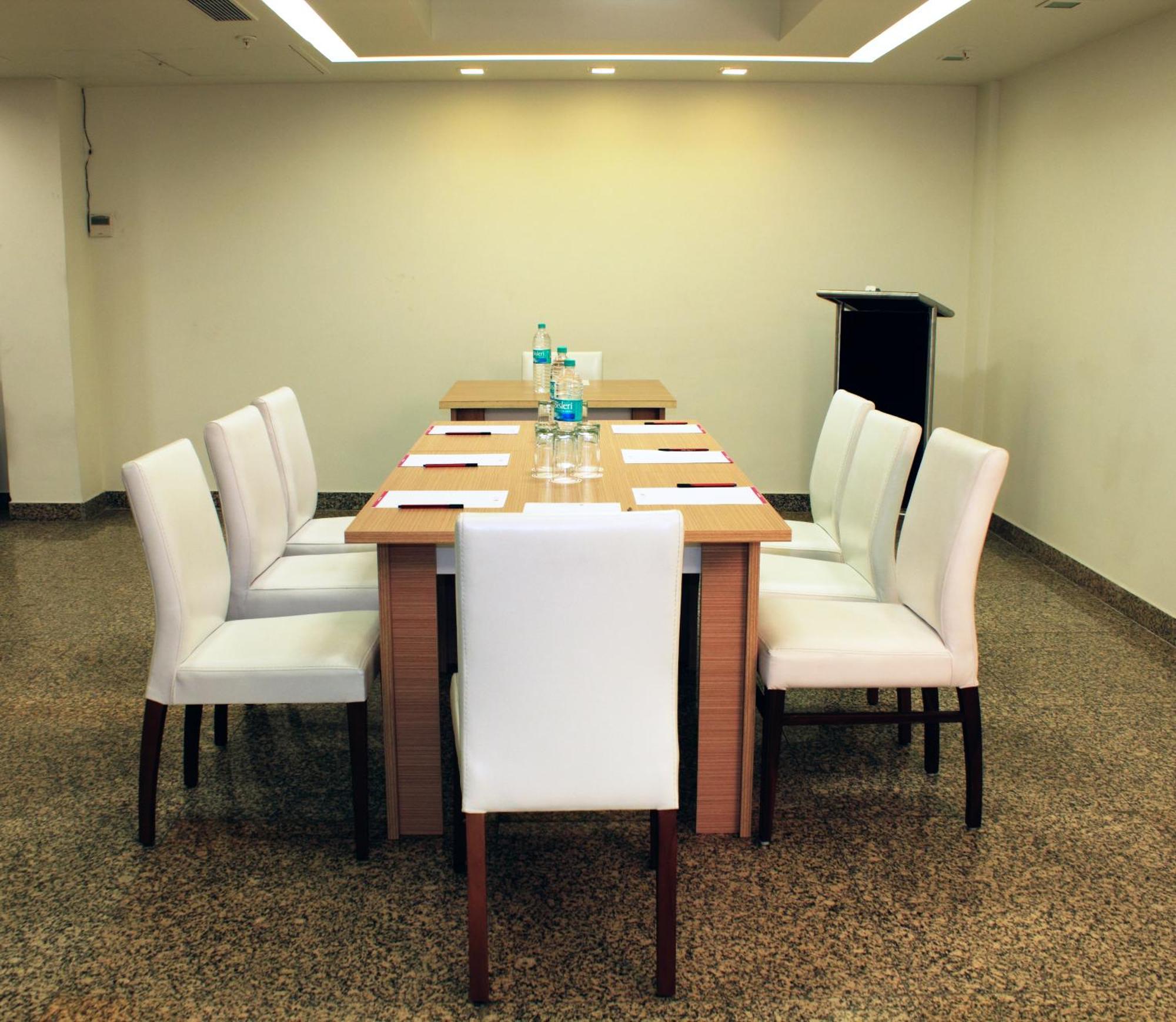 Hotel Ivory 32 New Delhi Extérieur photo